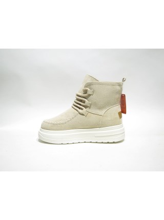 Зимние ботинки женские YODER